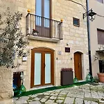 La Neviera Apulia Гостевой дом Альтамура